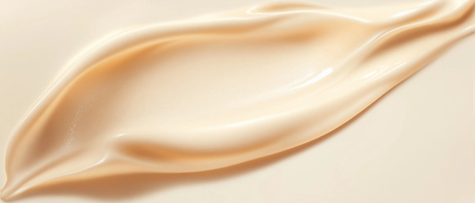 Cremige Textur mit Lipidschichten – Ceramide für die Hautbarriere, Tays Natural