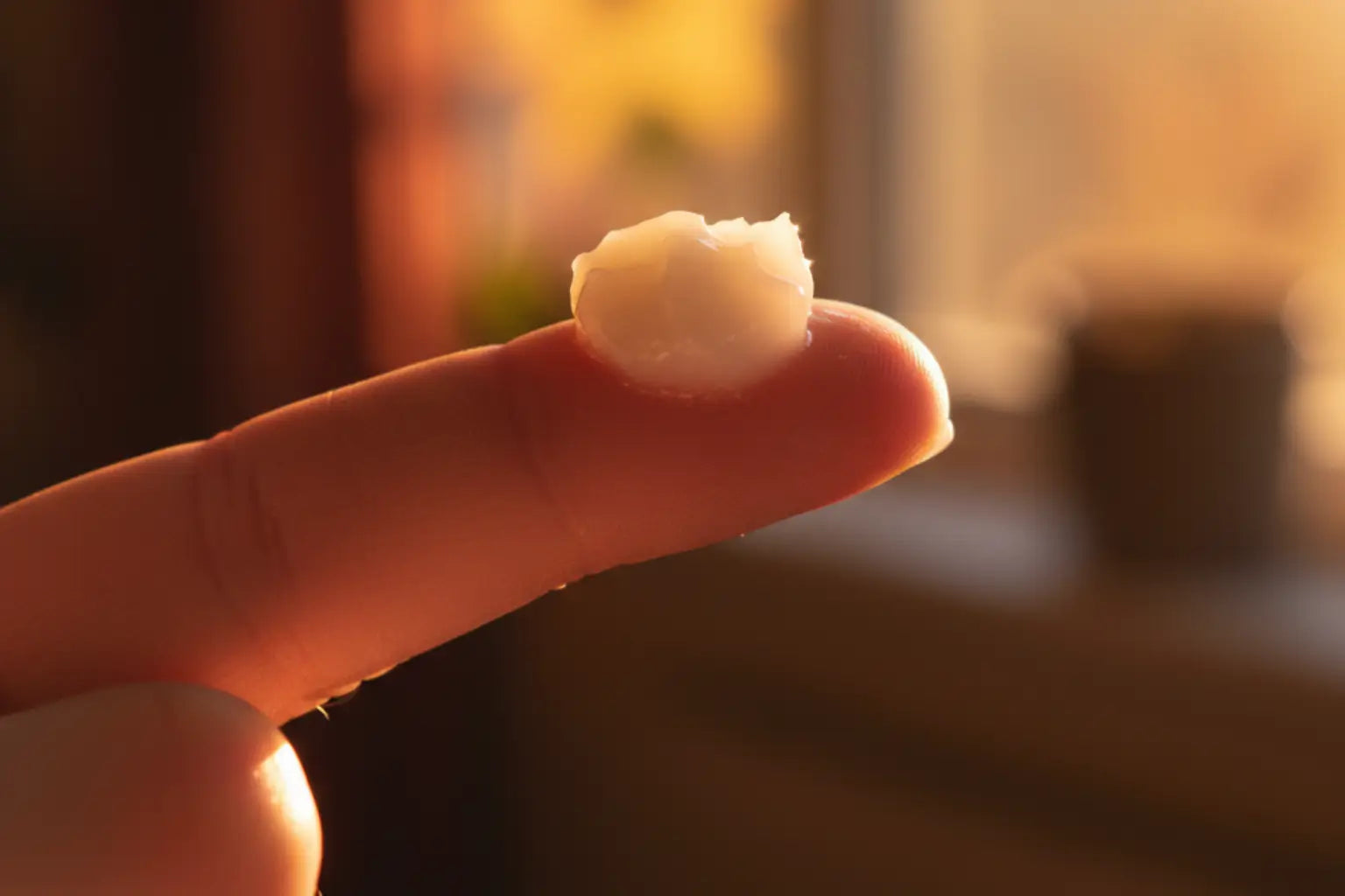 Eine erbsengroße Portion von Rindertalg Creme